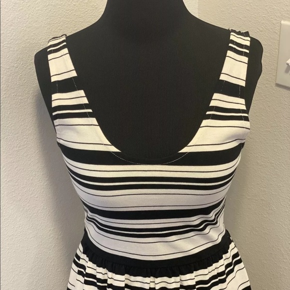 2 FOR $20 J CREW VILLA DRESS FIT FLARE STRIPED BUTTON BACK - Picture 3 of 7